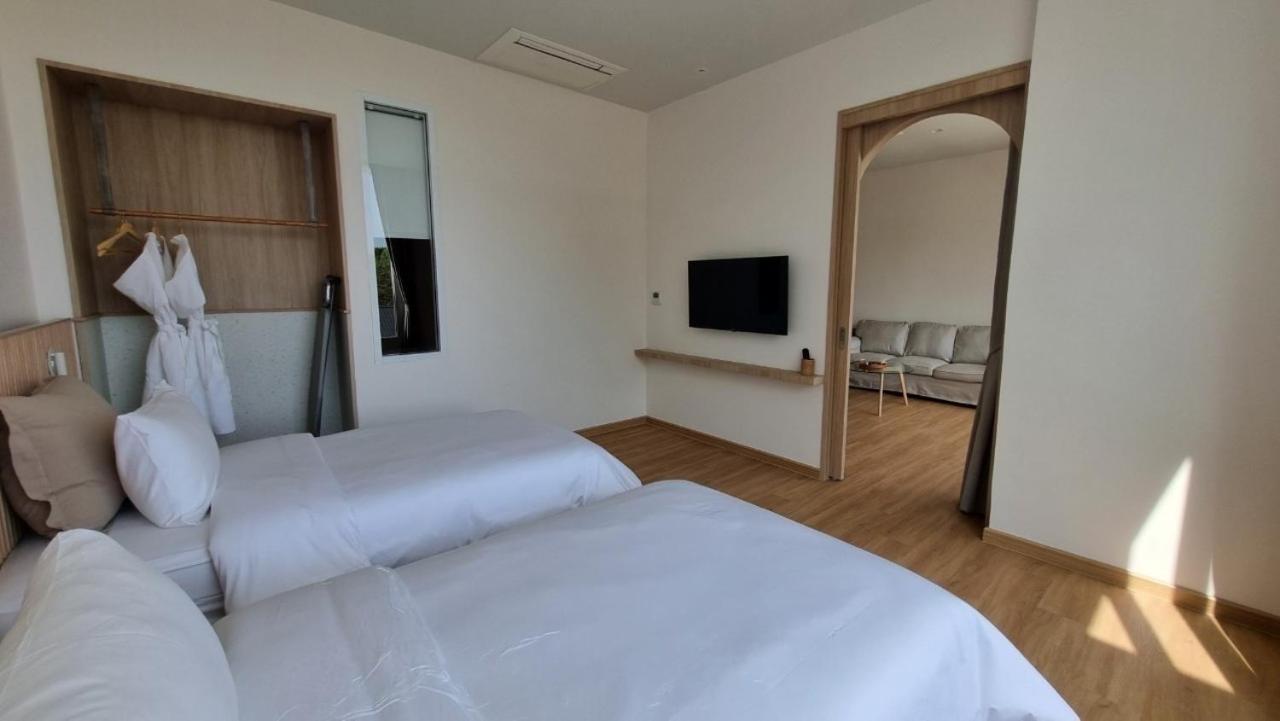 Punn Hotel Korat ناخون راتشاسيما المظهر الخارجي الصورة